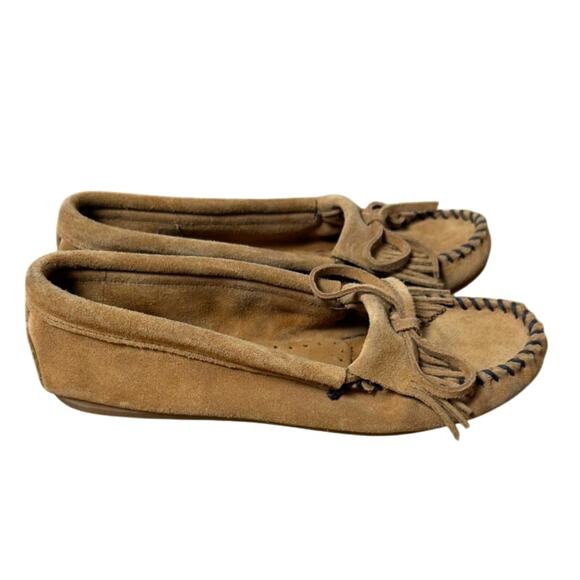 Minnetonka Womens 7 Suede Slip On Kitty Hard Sole Mocassians Leather Tan - Picture 1 of 6
